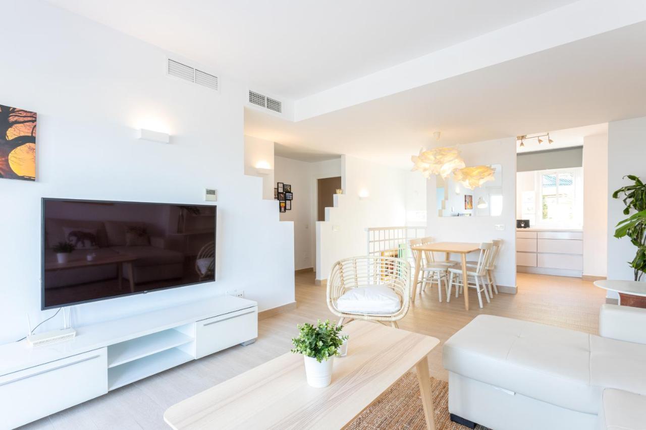 Higueron Rental Maritimo Romar C 푸엔히롤라 외부 사진